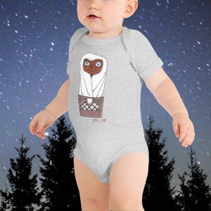 Außerirdische E.T. UFO Alien in einem Korb 80er Jahre Film Baby Body