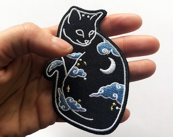 Cat Moon Embroidery Patch | Celestial Iron-On Applique