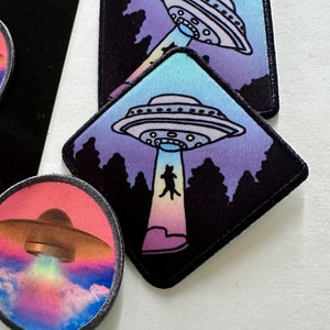 UFO Cat Alien Printed Patch | Iron On Patches  | Cute Kitty Abduction | Rainbow Pastel Goth Kawaii | Hat Backpack Shirt Gift | Espi Lane