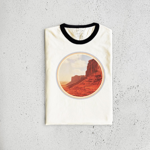 Retro 70s Mountain Desert Graphic Shirt by Espilane - Etsy