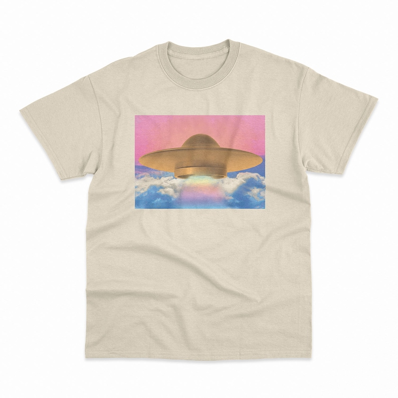 UFO Shirt Anime Sky Aesthetic Retro Graphic Shirts Believe UFOs Tees Vaporwave Tee Space Science Fiction EspiLane Tshirt image 5