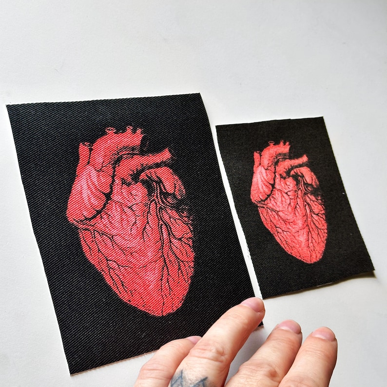 Patch coeur en tissu | Patchs DIY | Anatomy Love (choisissez une taille petite ou moyenne) image 2