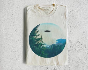 UFO Sighting Unisex Graphic Tee | Retro Alien Abduction Shirt
