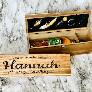 Custom Bridesmaid wine box, wine box, bridesmaid gift box, bridesmaid gift, bridesmaid proposal gift, bridesmaid gift ideas, Maid of honor