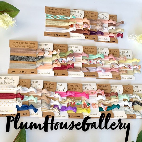 Gepersonaliseerde haarelastiekjes voor bruidsmeisjes, een leuk aanzoekcadeau voor de junior bruidsmeisje of ceremoniemeester.