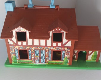 1986 Vintage Fisher Price #952 House with Furniture