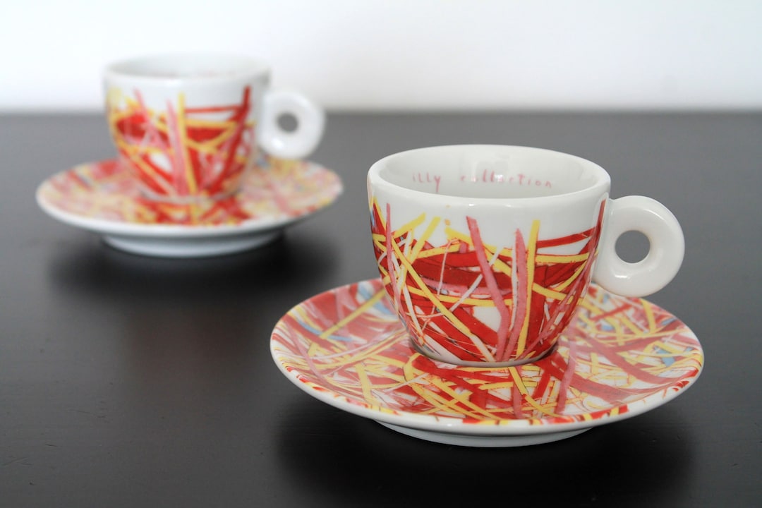 Illy Art Collection 1996 James Rosenquist Italian Riviera 2x Espresso