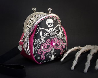 Goth kiss lock coin purse | Fuchsia and black purse with wristlet strap | Skeleton purse | Halloween gift