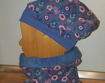 Set gefütterte Beanie und Schlupfschal "Blumen"