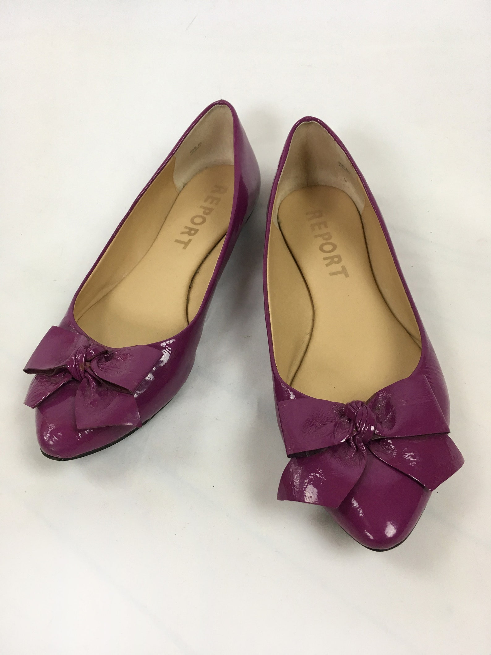 womens purple patent leather shoes / ballet flats report / slip ons shoes / size 8.5