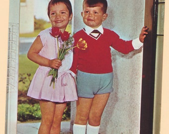 Carte nostalgique originale vintage "Enfants / Fleurs" - carte postale fête des mères fête des pères anniversaire bonheur rétro heureux ca.50s