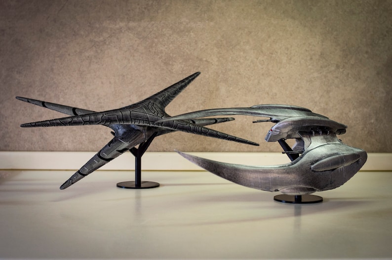 Battlestar Galactica Cylon High Detail Ship Model, Spaceship Prop Replica Figure, Starship Figurine Scifi, Custom 3d Printed, Cylon Raider Cylon Base and Raid