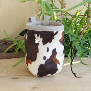 Sac de craie avec patch vache, cadeau de sac d'escalade en peau végétalienne moderne pour grimpeur, Arampi