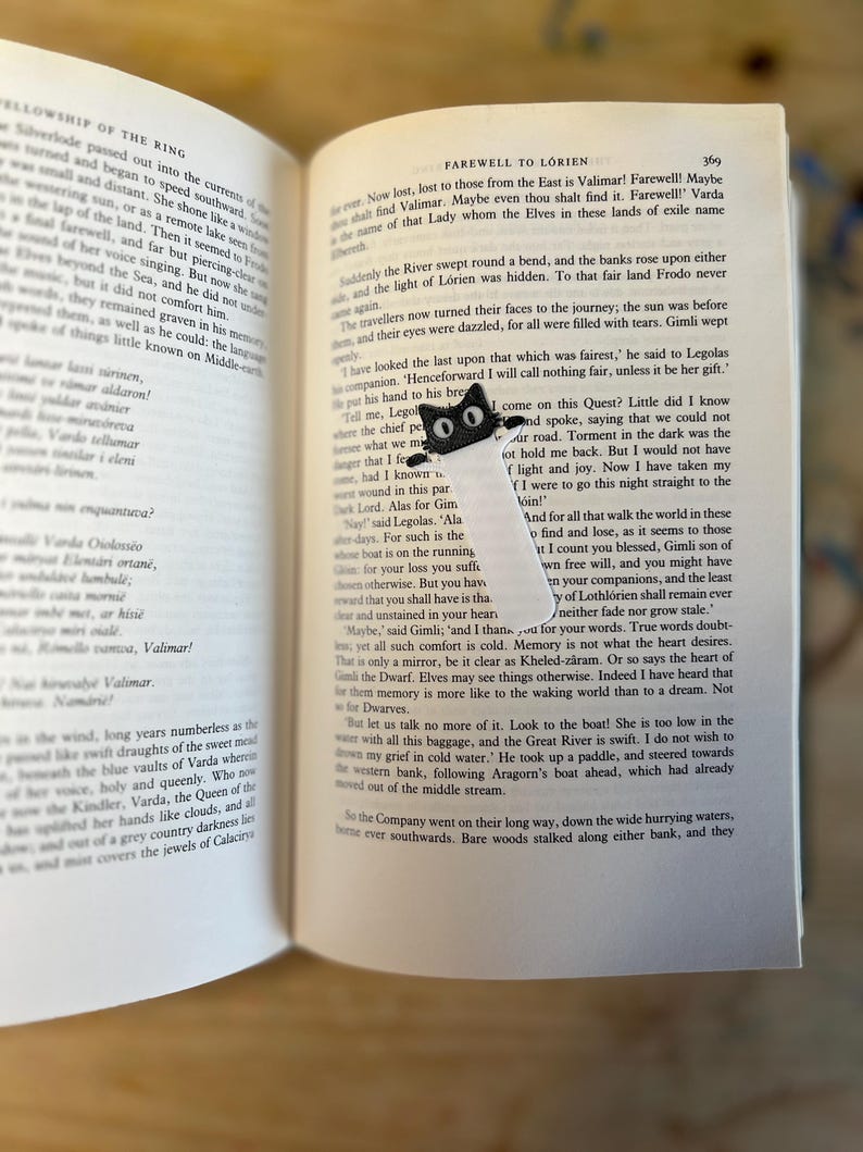 Peeking Black Cat Bookmark Clip Cute Book Lover Gift Animal Reading Accessory for Books Journals Notebooks