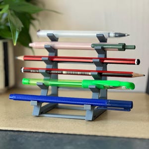 Mini-Langhantelhalter-Stifthalter - 3D gedruckter, vom Fitnessstudio inspirierter Schreibtischorganizer für Schreibwaren, Künstler, Schriftsteller und Fitnessfans