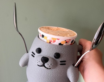 Seal Ice Cream Pint Holder – Kubek z otworami na łyżeczki