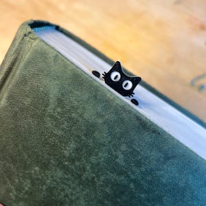 Peeking Black Cat Bookmark Clip Cute Book Lover Gift Animal Reading Accessory for Books Journals Notebooks