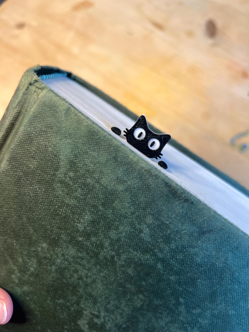 Peeking Black Cat Bookmark Clip Cute Book Lover Gift Animal Reading Accessory for Books Journals Notebooks