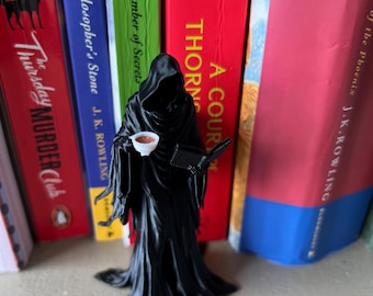 Suriel Book Nook Figure Fantasy Shelf Decor Gothic Reading Statue