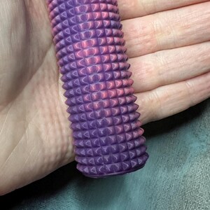 Heat Reactive Sensory Fidget Toy With Spiky Texture for Tactile ...