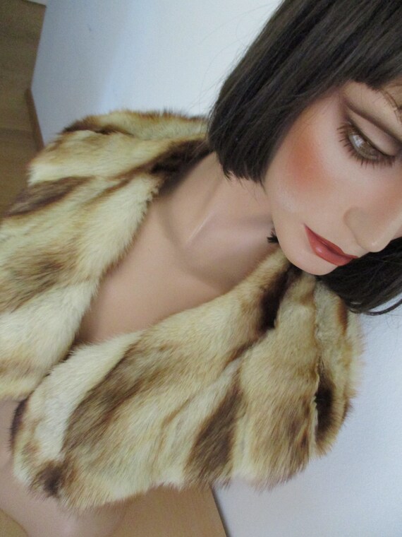 Fur collar, fur stole