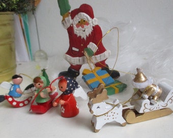 Erzgebirge wooden figures and a Santa Claus