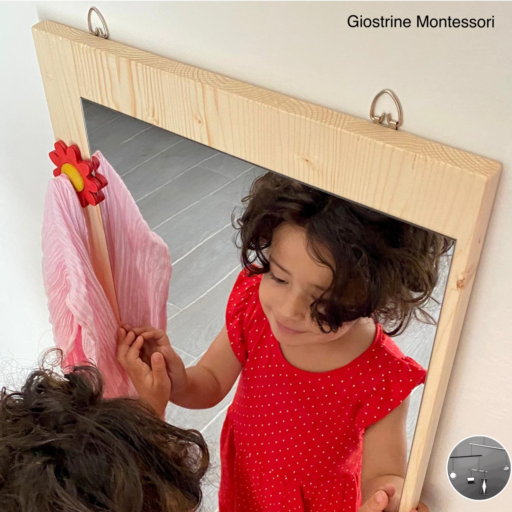 Specchio Montessori in abete – Giostrine Montessori