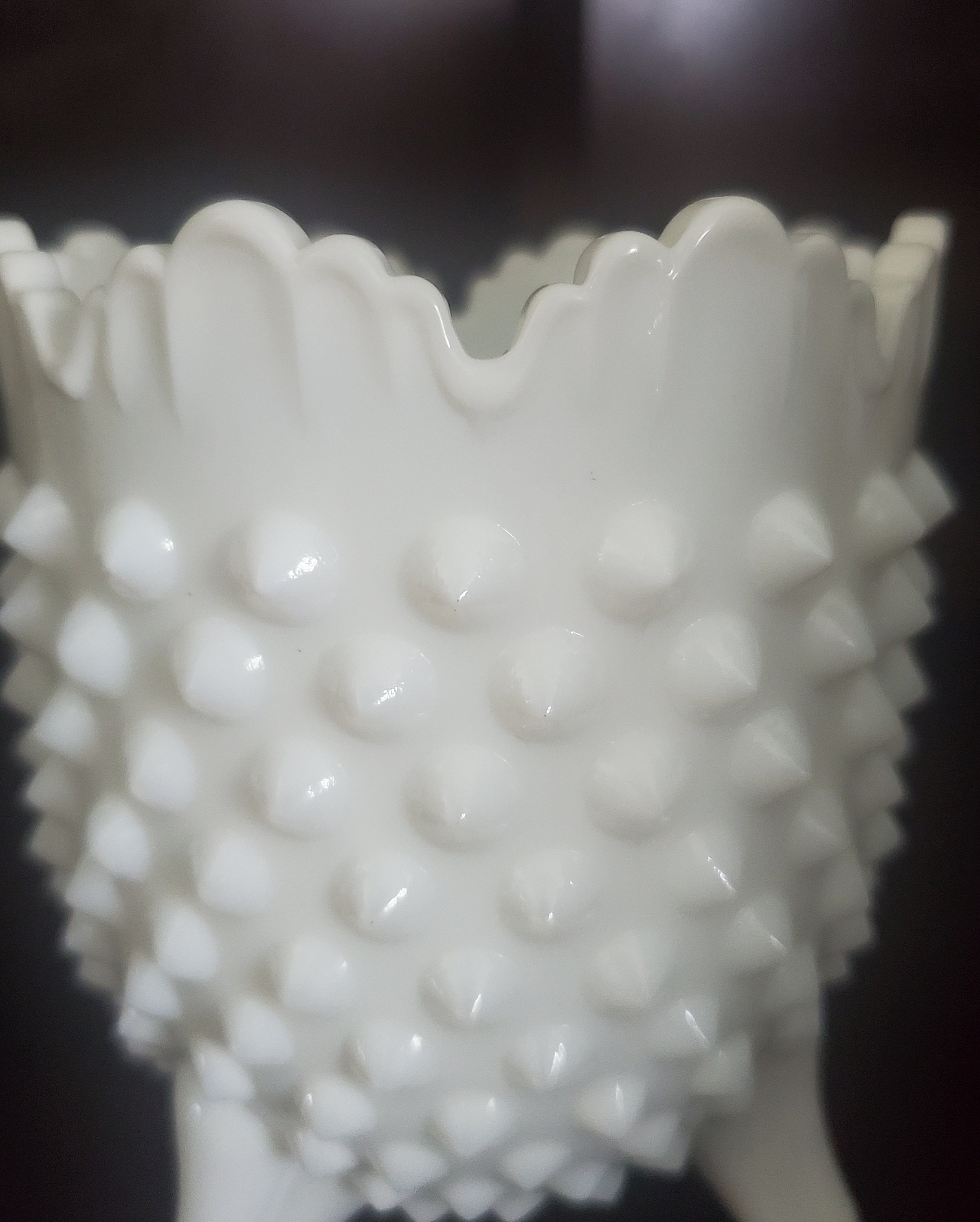 フェントン ミルクガラス ボブネイル ピーチブロウ 13×14cm 極美品 フェントン製 ボブネイル ピンクホワイト フリル花瓶 – Allen