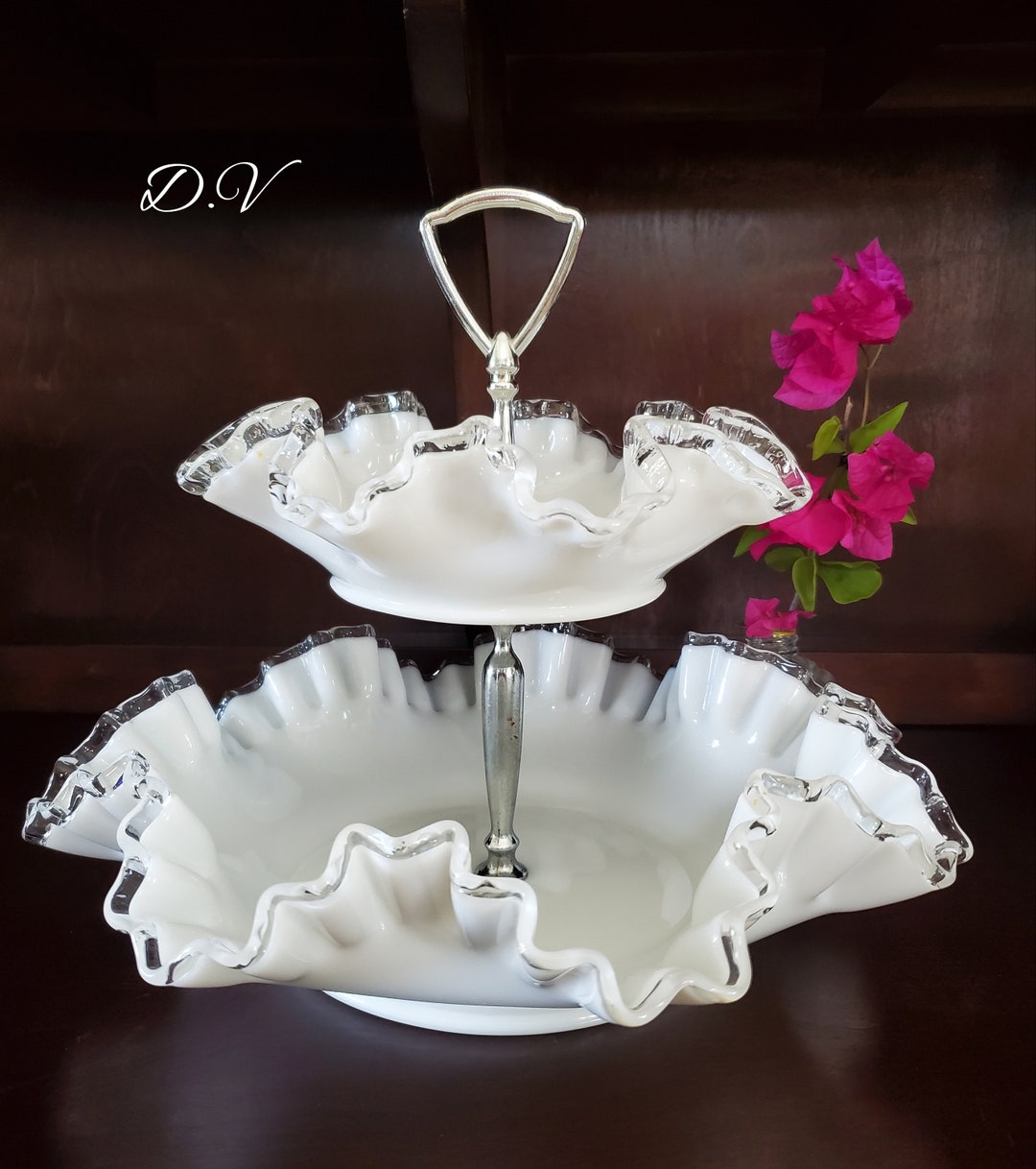 フェントン　アンティークガラス　小物入れ　Fenton silver crest Vintage Fenton Silver Crest- 2 Tier Ruffled Serving Dishes - Etsy