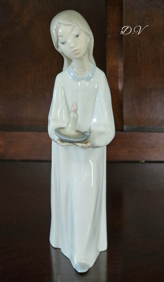 Lladro Porcelain Figurine-