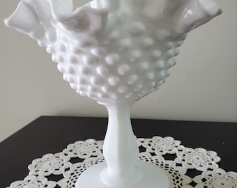 フェントン蓋付きミルクガラス ヴィンテージ フェントン ミルクガラス ホブネイル クリンプエッジ