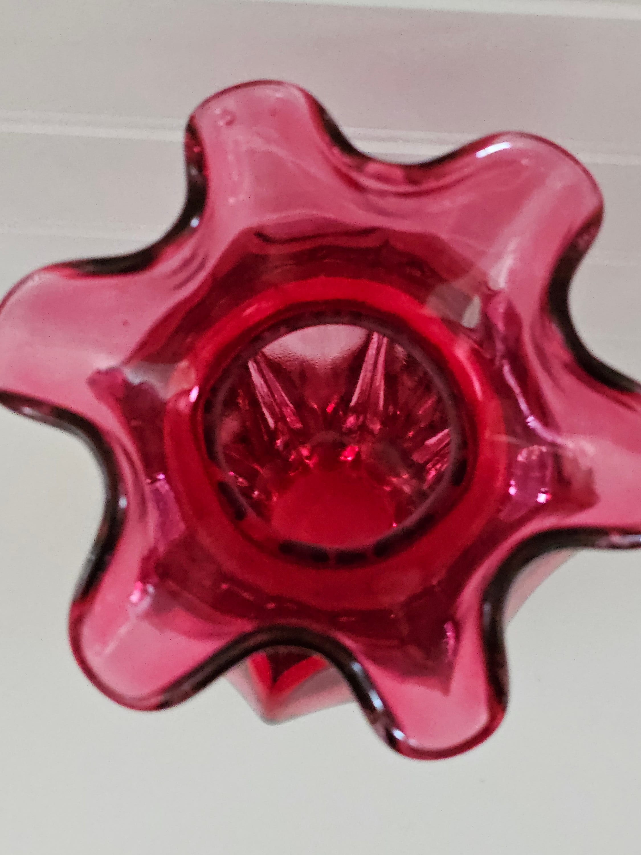 フェントン　Fenton クランベリー　ビーデッドメロン　フラワーベース Vintage Fenton Ruffle Top Melon Sided Vase - Etsy