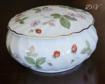 ヴィンテージ ウェッジウッド ワイルドストロベリー ボーンチャイナ