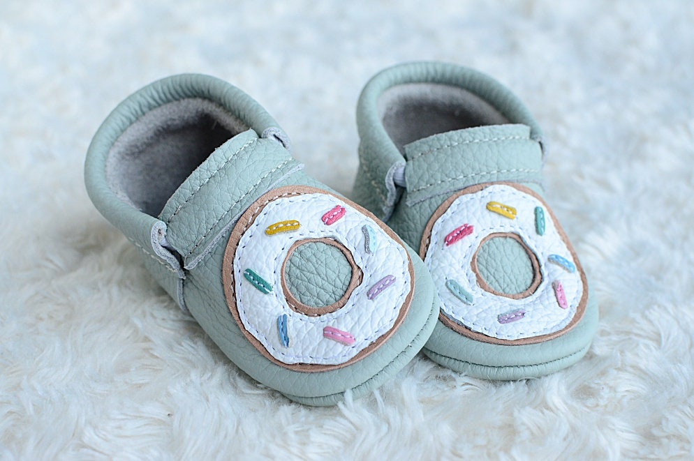 Donut Sprinkles Baby Soft Shoes, Real Leather Handmade Moccasins, Unisex  Baby Booties, Soft Soles, Baby First Shoes, Baby Shower Gift 