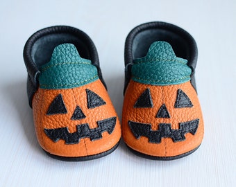 Halloween Pumpkin Soft Baby Shoes, Jack-o'-lantern Real Leather Moccasins, Soft Soles, Toddler Shoes, Baby Booties *Limited Edition*