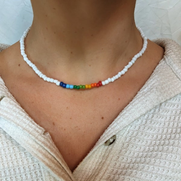 Coole weiße Perlenkette mit Regenbogen, LGBTQIA+, Choker