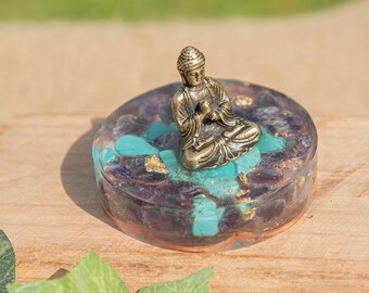 Orgonit Buddha, Sockel, 2-Cent-Münzen, Blattgold, Edelsteine, Amethyst, Türkis, Prana, Qi, Unikat, Spiritualität, Blickfang, Heilung, Seele,