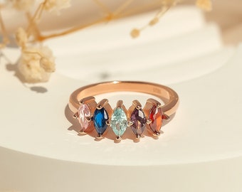 Mothers Ring with Birthstone 2, 3, 4 , 5 Stones  - Custom Multi-stone Rings - Family Birthstone Ring Grandmother Ring  - Mothers Day Gifts