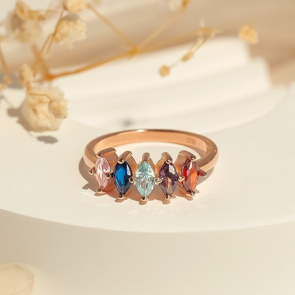 Mothers Ring with Birthstone 2, 3, 4 , 5 Stones  - Custom Multi-stone Rings - Family Birthstone Ring Grandmother Ring  - Mothers Day Gifts