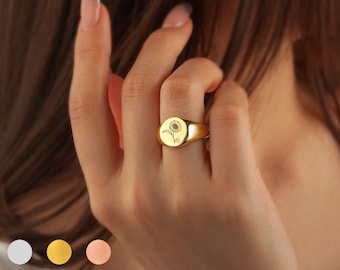 Gift Ideas for Her  - Birthday Flower Ring - Signet Ring Gold - Custom Birth Flower Signet Ring - Statement Ring - Girlfirend Gift