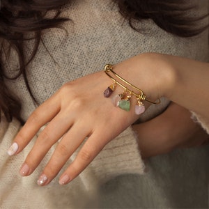 Grandma Bracelet - Raw Stone Bracelet - Personalized Family Birthstone Bracelet - Healing Crystals Cuff Bracelet - Grandma Gift