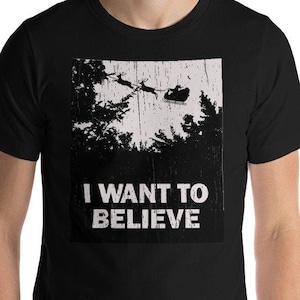 Je veux croire (au père Noël) T-shirt drôle de science-fiction pour les vacances