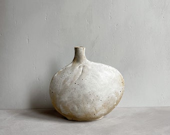 Jarrón Skimming Stone con esmalte guijarro, decorativo, de cerámica hecha a mano, jarrón de gres con pie