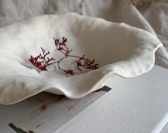 Porcelain decorative bowl, coffee table centrepiece