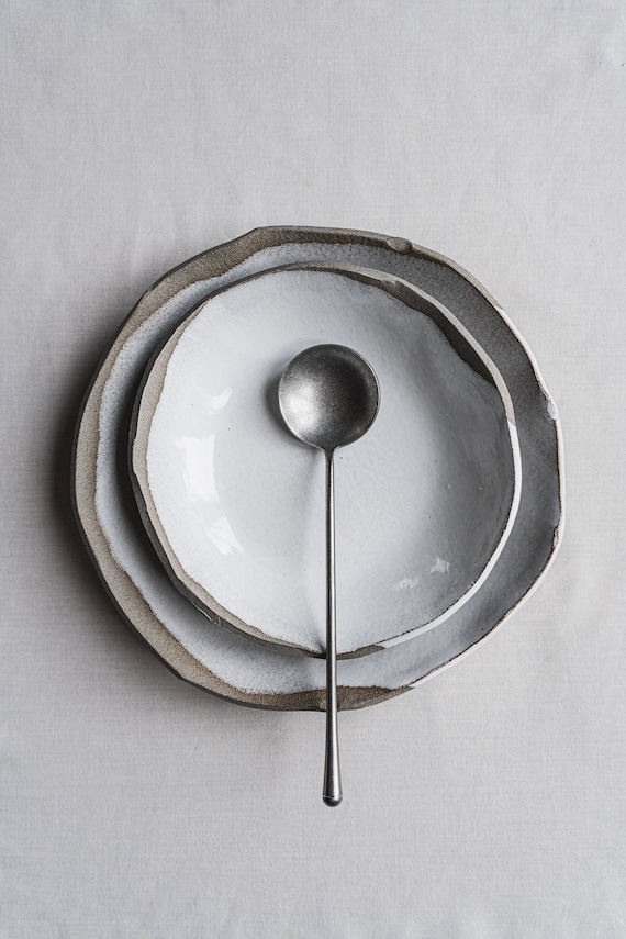 Aires Glossy White Handmade Bowls