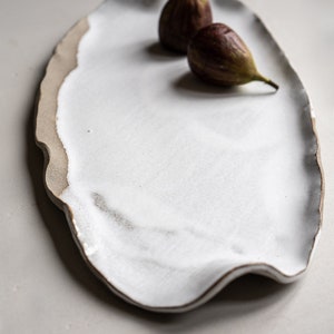 Aires Glossy White Serving Platter image 2