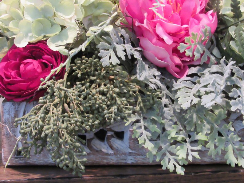 Serving Tray Centerpiece for Table or Buffet With With Pink and Green