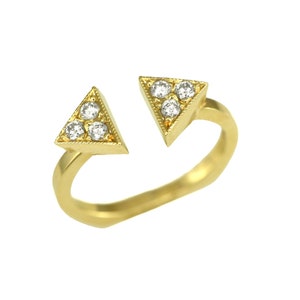 14K Gold and Diamond Ring / triangle/geometric jewelry/Gold Rings/ Unique Stackable Ring / Minimalist Gold Rings