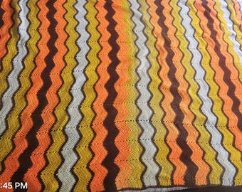 Beautiful vintage 1970s handmade crochet chevron afghan blanket!