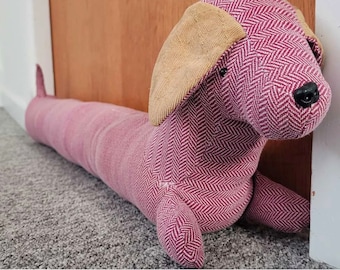 FREE FREE - Sausage dog - Dachshund draught excluder FREE sewing pattern